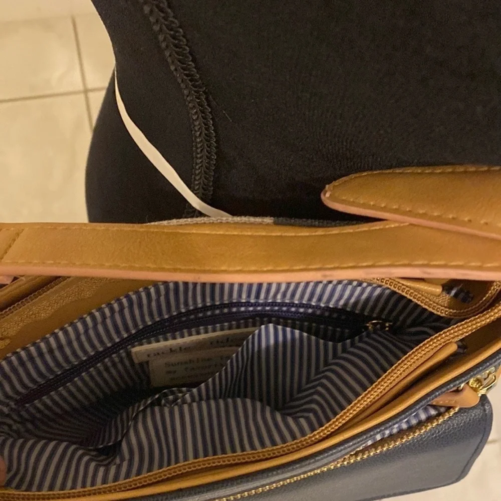 Tackle & Tides Crossbody purse
